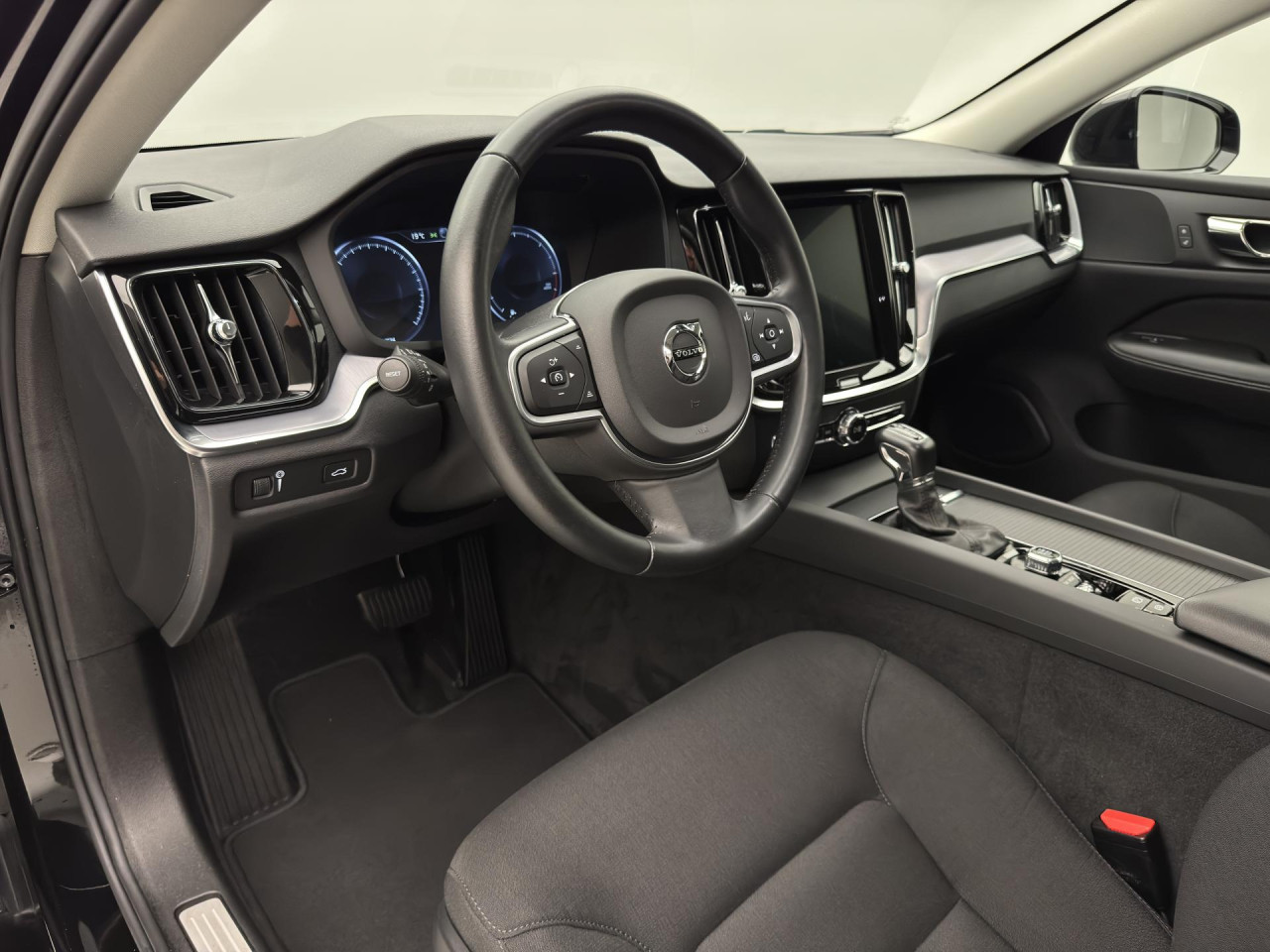 Volvo V60 D4 MOMENTUM AUT 2.0 d Momentum