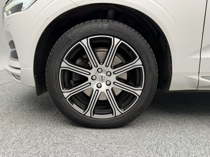 Volvo XC60 B4 INSCRIPTION AUT CZ