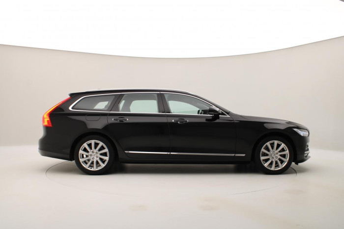 Volvo V90 D3 INSCRIPTION 1.maj REZERVACE 2.0 d