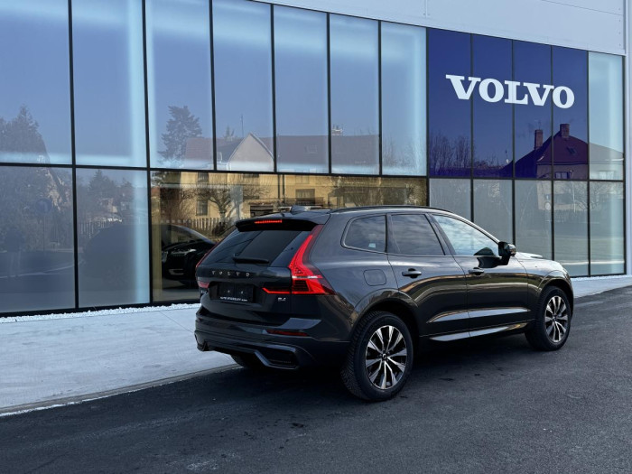 Volvo XC60 B4 AUT DARK PLUS 2.0 Plus