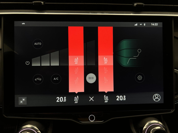 Lynk & Co 01 PHEV DCT AUT 1.maj.