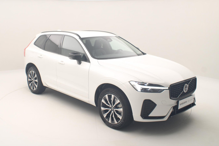 Volvo XC60 B4 AWD R-DESIGN AUT CZ