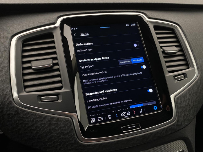 Volvo XC90 B5 AWD CORE AUT CZ 7míst