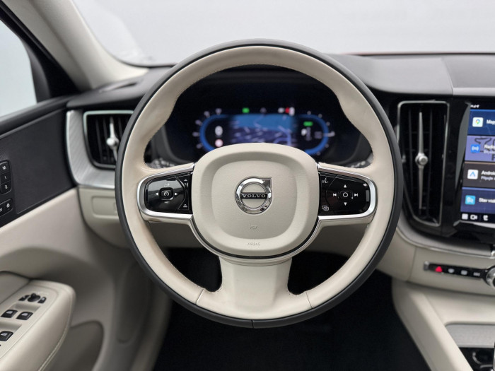 Volvo XC60 T6 AWD RECHARGE PLUS BRIGHT CZ