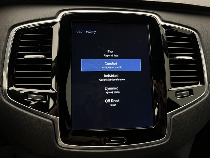 Volvo XC90 D5 AWD INSCRITPION AUT 1.maj. 2.0 d