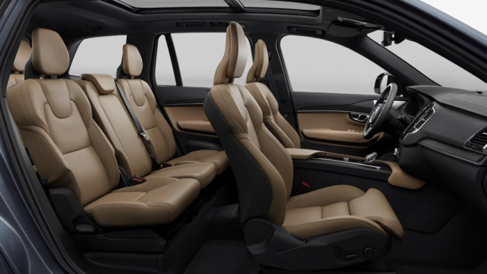 Volvo XC90 T8 AWD Plug-in DARK ULTRA 7m.