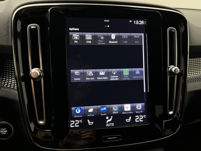 Volvo XC40 T5 RECHARGE R-DESIGN AUT