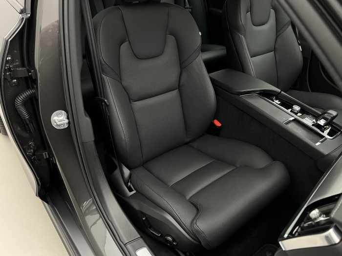 Volvo V90 CC B4 AWD PLUS AUT