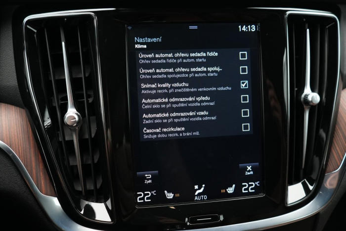 Volvo V60 D3 MOMENTUM PRO AUT REZERVACE 2.0 d Momentum