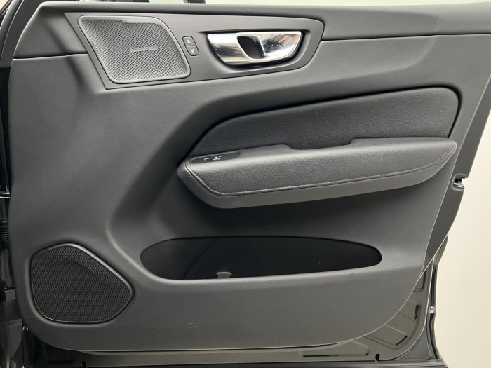 Volvo XC60 D4 AWD MOMENTUM AUT 2.0 d Momentum