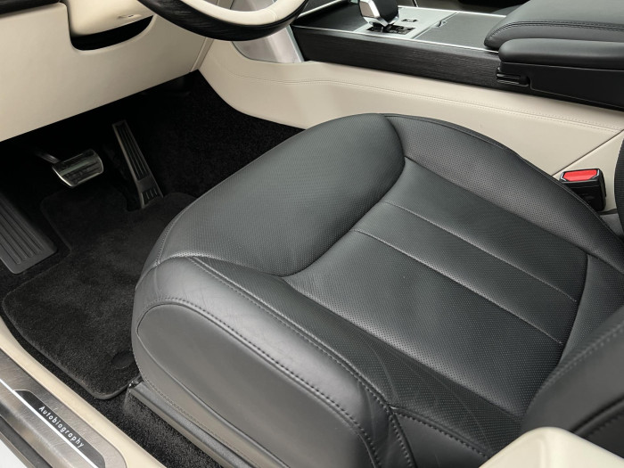 Land Rover Range Rover P530 AUTOBIOGRAPHY AWD AUT CZ