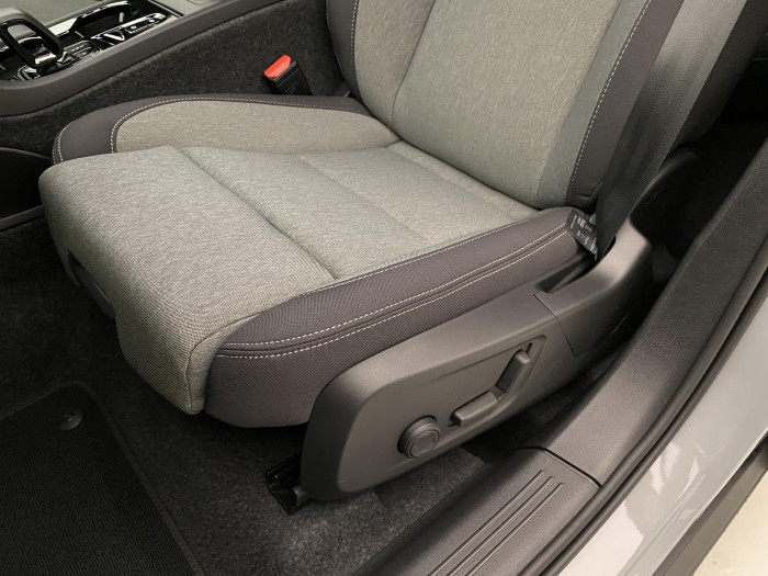 Volvo XC40 B3 AUT PLUS BLACK EDITION