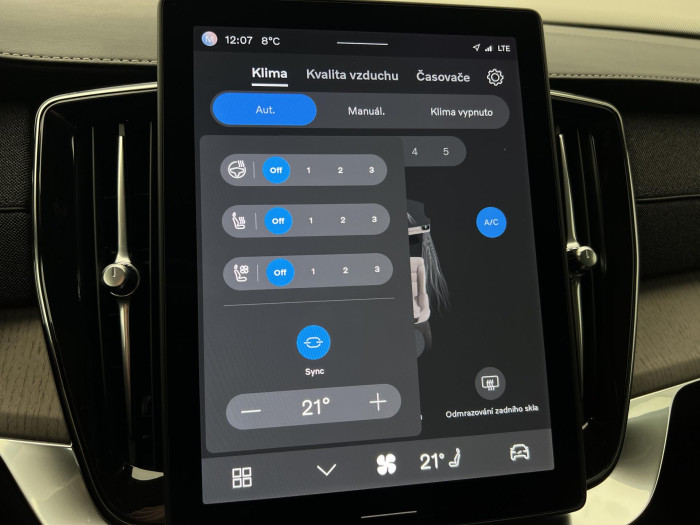 Volvo XC90 B5 AWD ULTRA BRIGHT 7MÍST CZ
