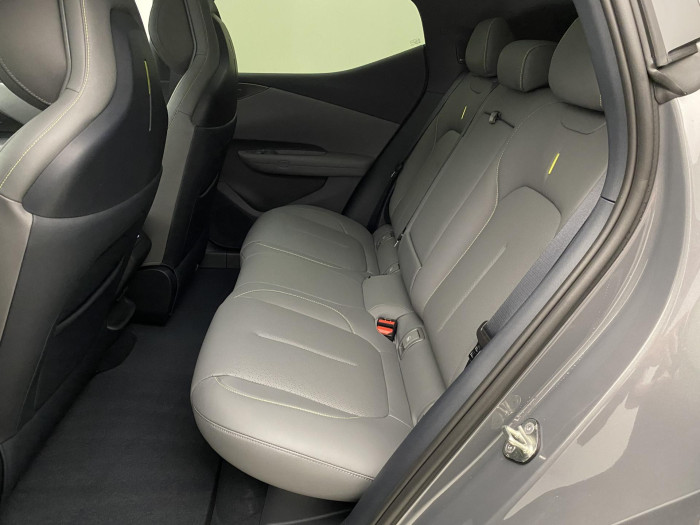 Lynk & Co 02 MORE EV