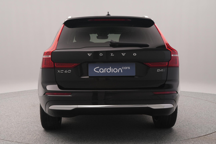 Volvo XC60 B4 AWD DARK PLUS AUT