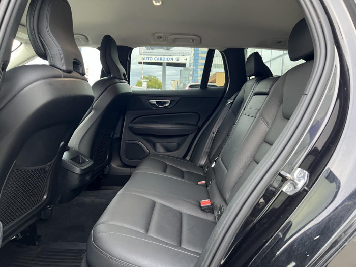 Volvo V60 D3 MOMENTUM 1.maj. 2.0 d Momentum
