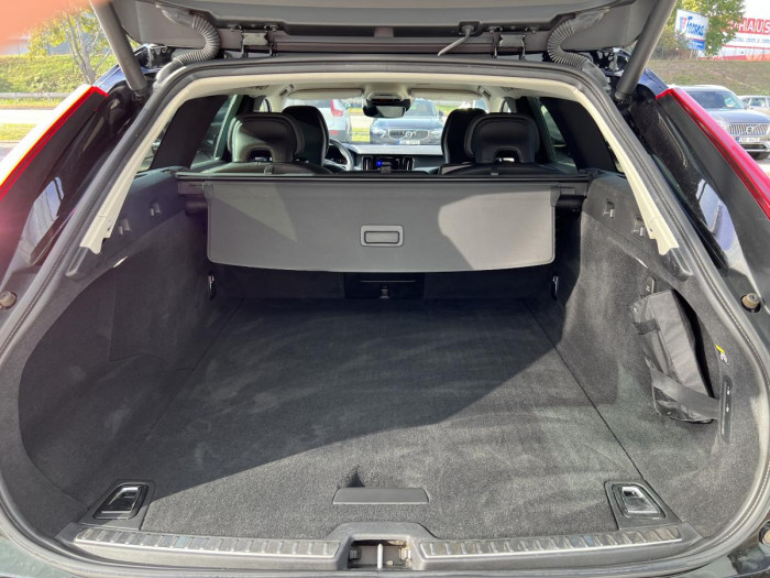 Volvo V90 D4 MOMENTUM Aut 1.maj. 2.0 d Momentum