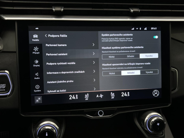 Lynk & Co 01 HEV Aut