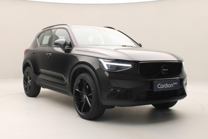 Volvo XC40 B4 AUT PLUS BLACK EDITION