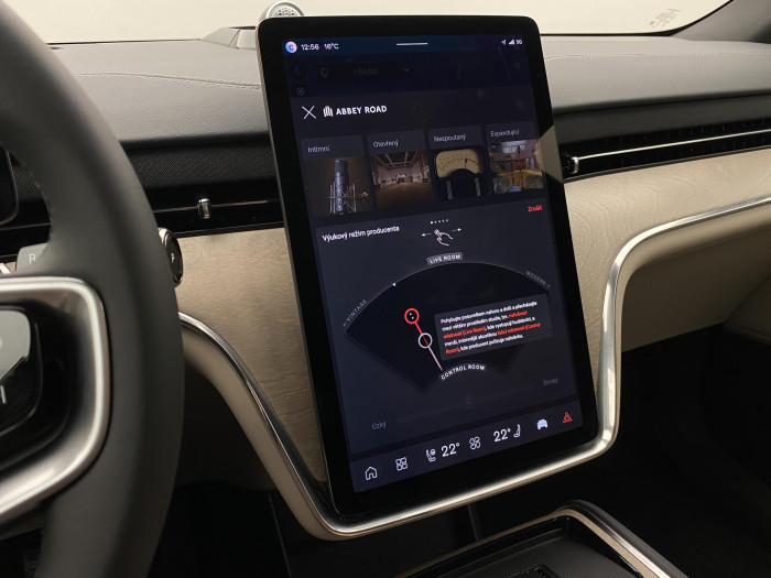 Volvo EX90 PURE ELECTRIC TWIN ULTRA 7míst