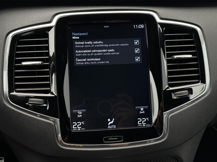 Volvo XC90 D5 AWD R-DESIGN AUT CZ 2.0 d