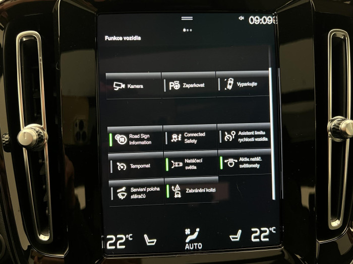 Volvo XC40 T2 MOMENTUM PRO 1.maj. 1.5 Momentum