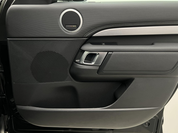 Land Rover Discovery D250 R-DYNAMIC SE AWD AUT 3.0 d Dynamic SE