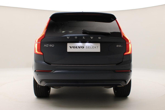 Volvo XC90 B5 AWD PLUS DARK AUT CZ 1.maj.