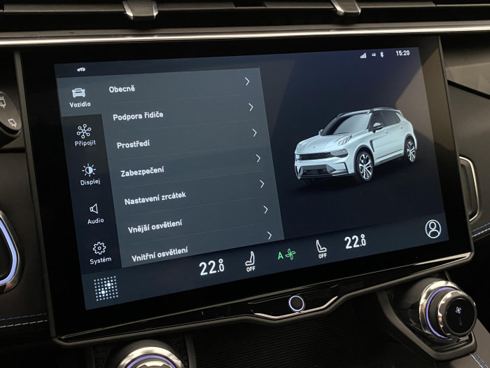 Lynk & Co 01 PHEV DCT AUT 1.maj