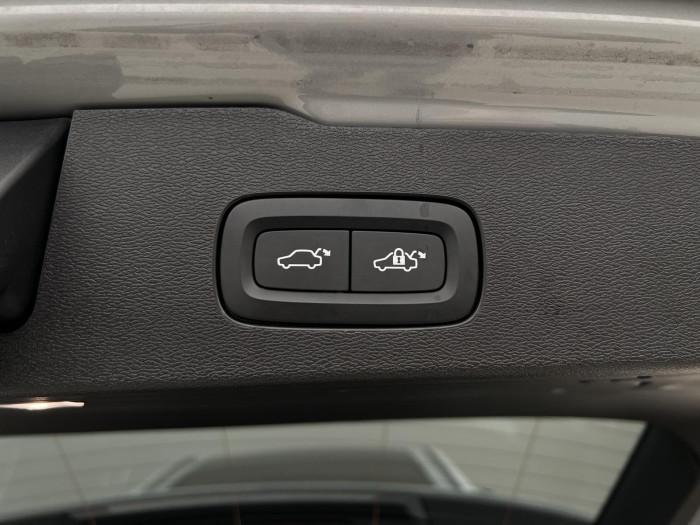 Volvo V60 T6 AWD RECHARGE ULTRA BRIGHT