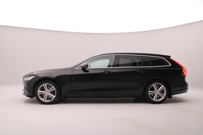 Volvo V90 T4 MOMENTUM AUT REZERVACE 2.0 Momentum