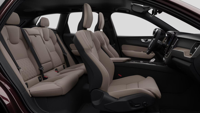 Volvo XC60 B5 AWD AUT DARK PLUS