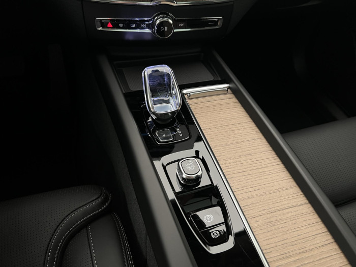 Volvo XC60 T6 AWD RECHARGE BRIGHT ULTRA