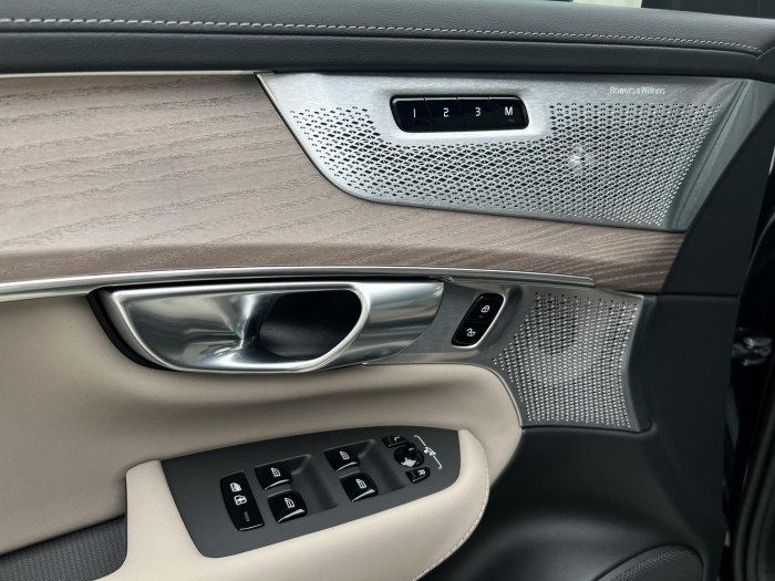 Volvo XC90 T8 AWD RECHARGE ULTRA AUT