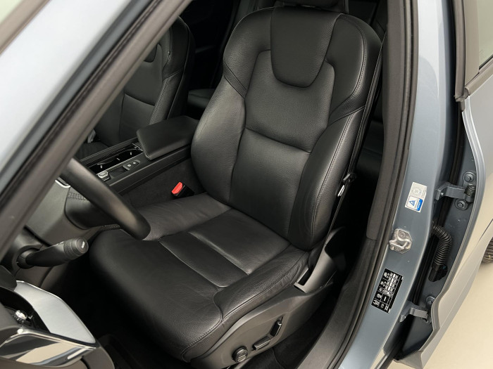 Volvo XC60 D4 MOMENTUM AUT 2.0 d Momentum