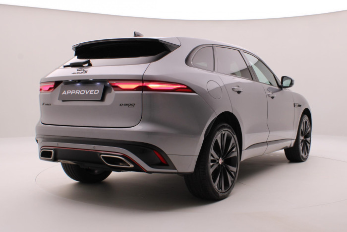 Jaguar F-Pace D300 S R-DYNAMIC AWD REZERVACE 3.0 d Dynamic