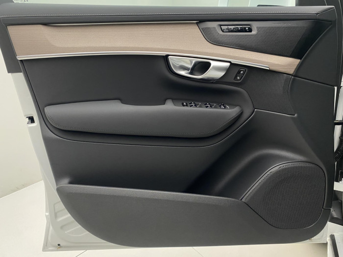 Volvo XC90 B5 AWD AUT BRIGHT PLUS 7míst