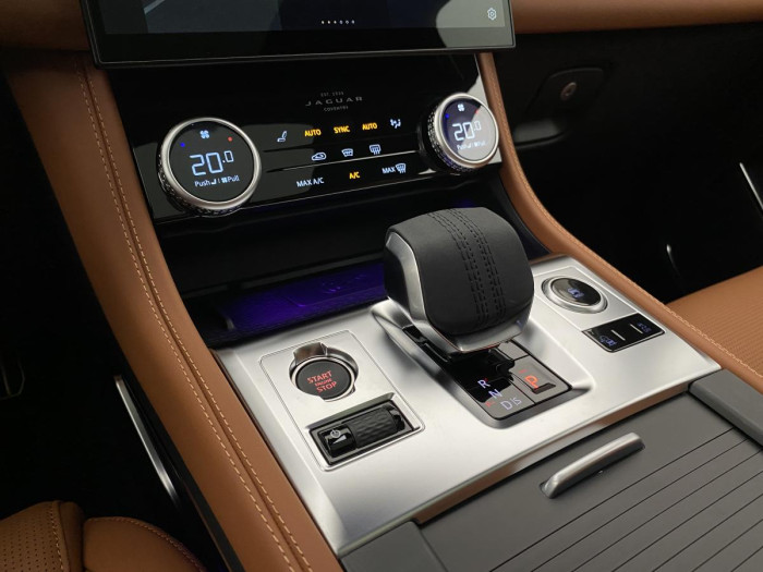 Jaguar F-Pace P400 SPORT AWD AUT REZERVACE 3.0 Sport