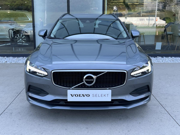 Volvo V90 D4 Aut 1.maj. NAVIGACE 2.0 d