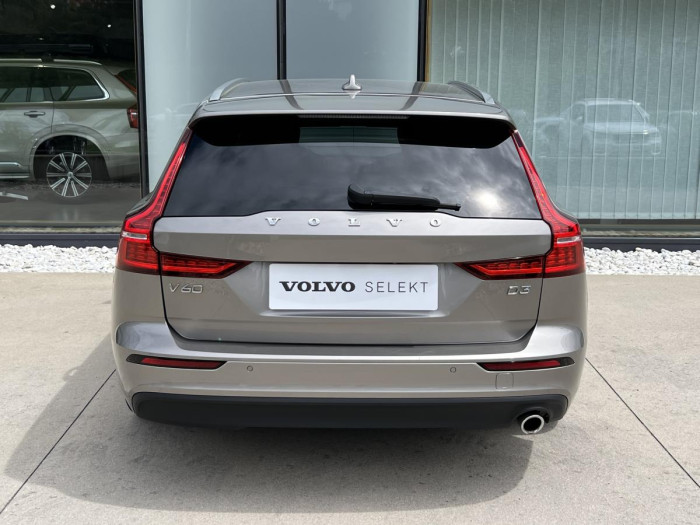 Volvo V60 D3 MOMENTUM 1.maj. 2.0 d Momentum