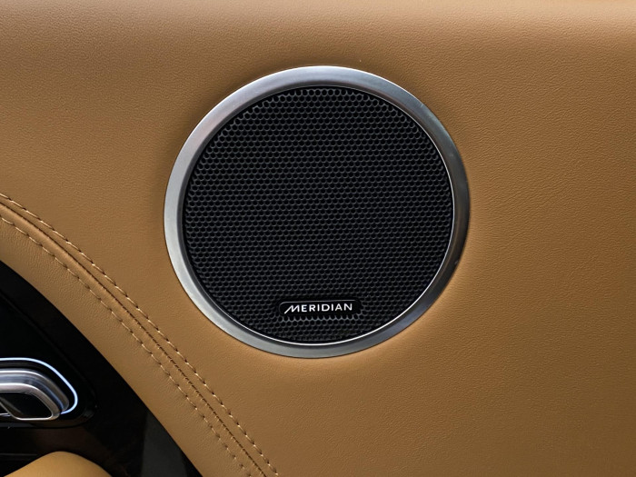 Land Rover Range Rover P525 AUTOBIOGRAPHY REZERVACE