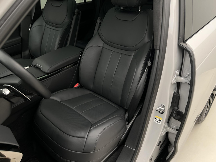 Land Rover Range Rover Sport P550e AUTOBIOGRAPHY REZERVACE