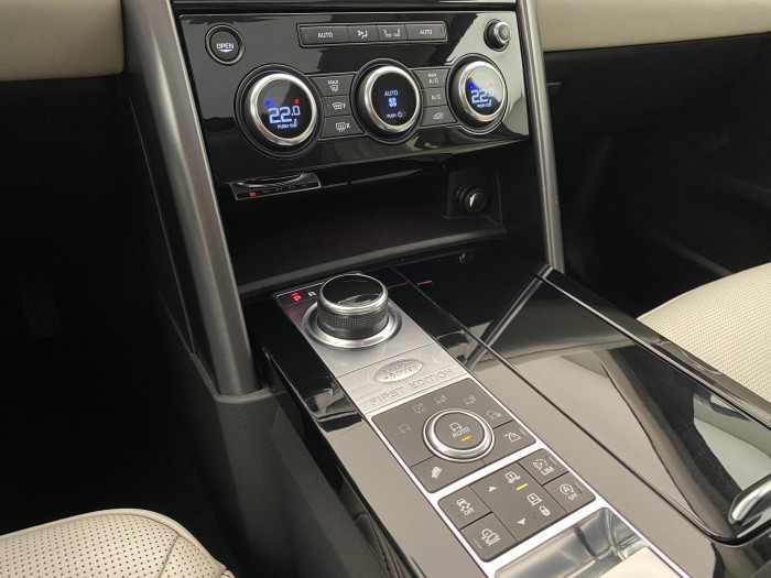 Land Rover Discovery 3.0TDV6 HSE AWD AUT CZ