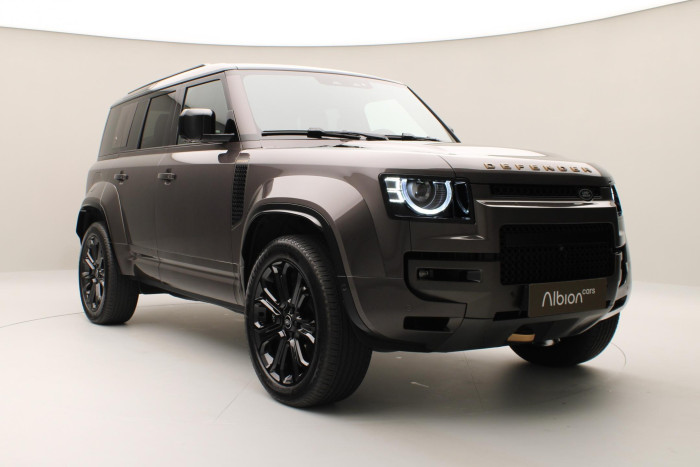 Land Rover Defender P635 OCTA AWD AUT