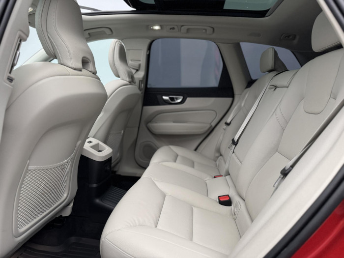Volvo XC60 T6 AWD RECHARGE PLUS BRIGHT CZ