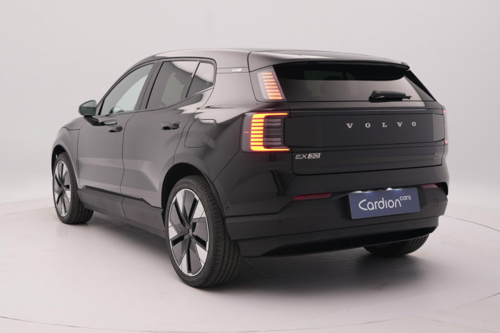 Volvo EX30 PURE ELECTRIC TWIN AWD ULTRA