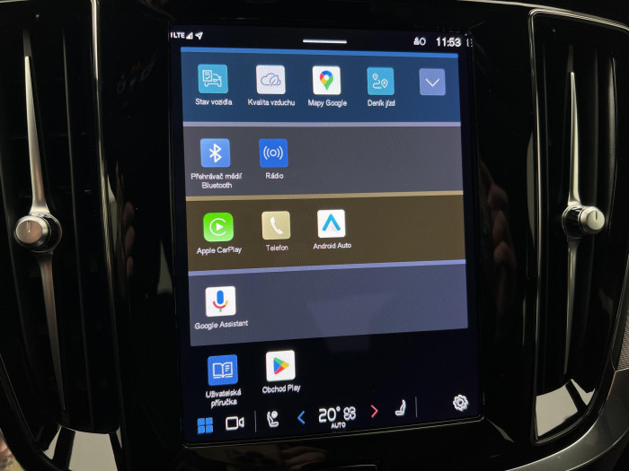 Volvo S60 B5 AWD ULTIMATE DARK AUT 1.maj