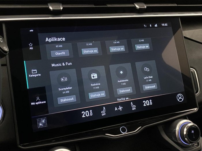 Lynk & Co 01 PHEV DCT AUT 1.maj