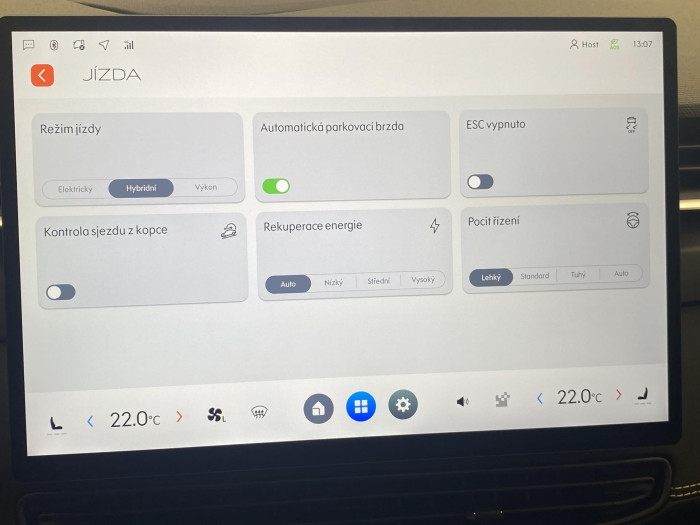 Lynk & Co 01 01 MORE PHEV