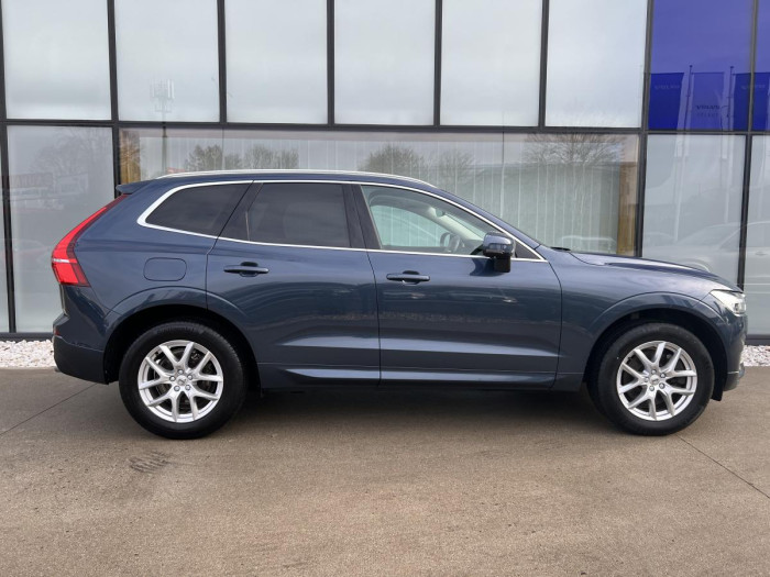 Volvo XC60 B4 MOMENTUM Aut 1.maj. 2.0 Momentum